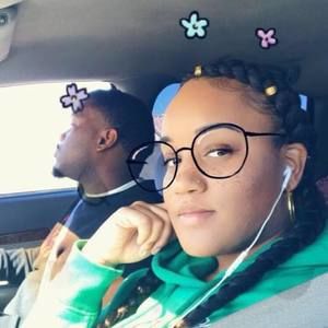 Meet your Posher, Eshonda